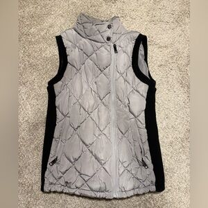 Women’s Puffer Vest